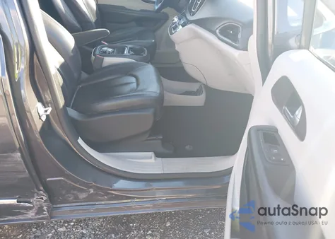 2017 Chrysler Pacifica Touring-L from USA, damaged, VIN 2C4RC1BG8HR610793